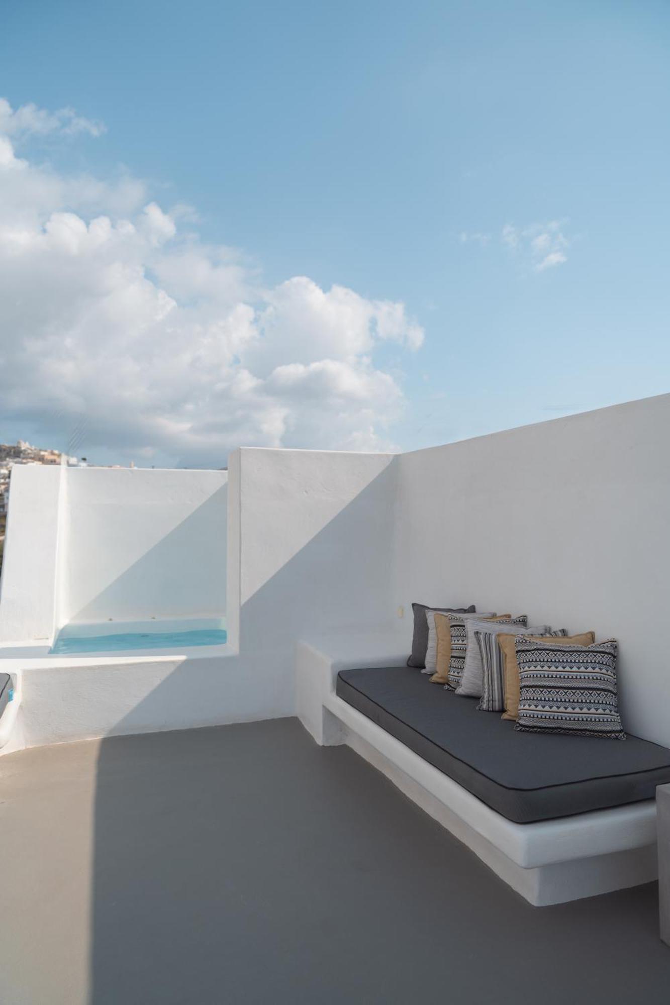 Vila White & Co Santorini Pýrgos Exteriér fotografie